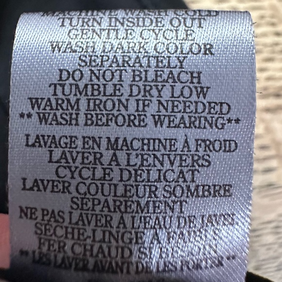 Z Supply Faux Suede V Neck Rounded Hem Black Pocket Tee Large - Picture 9 of 16